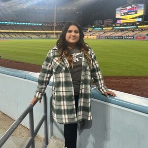 Meet your Posher, Alejandra